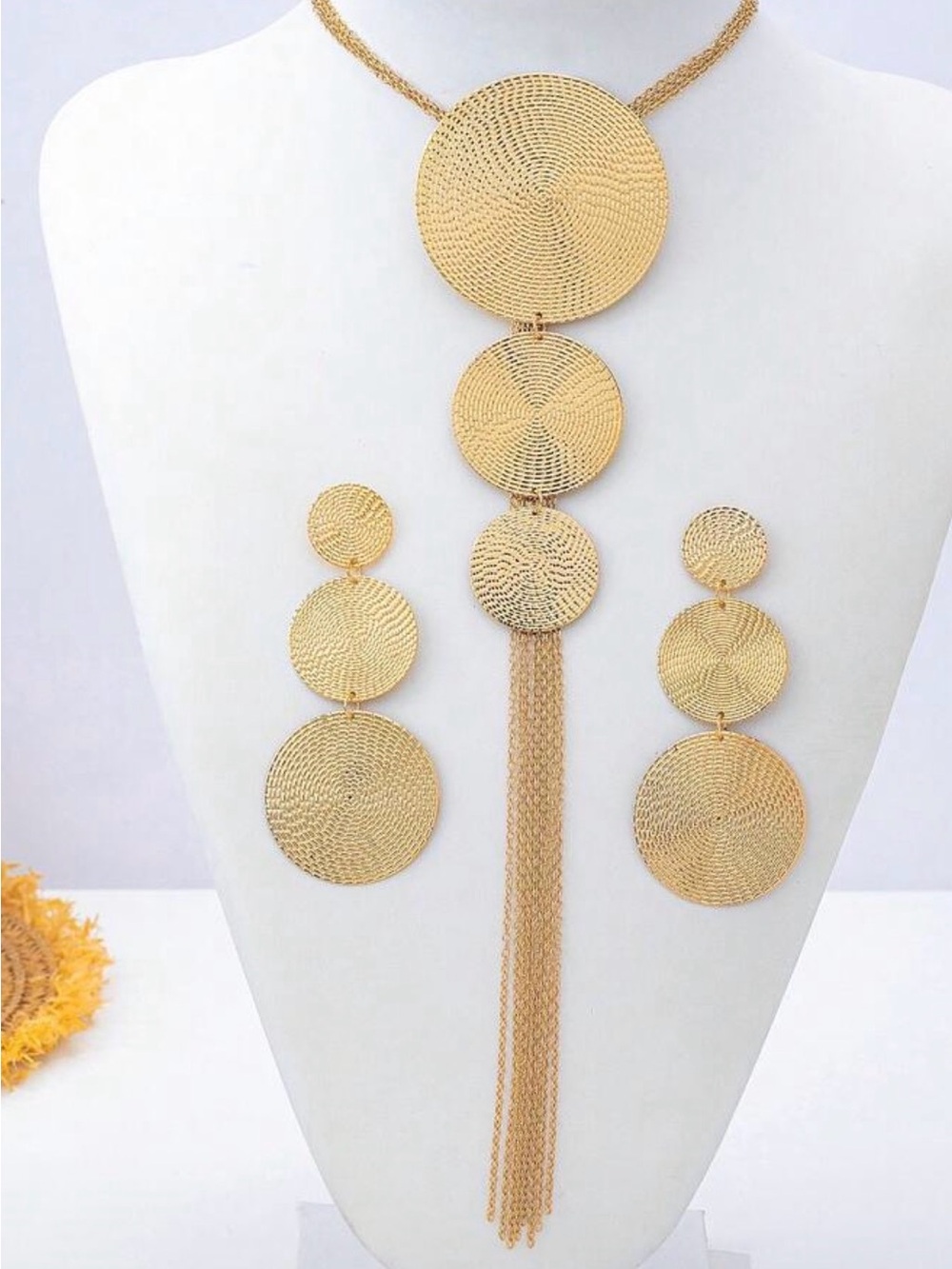 Gold Disc Drop Necklace and Earring Set - Elegant Women Jewelry - Picture 5 of 5